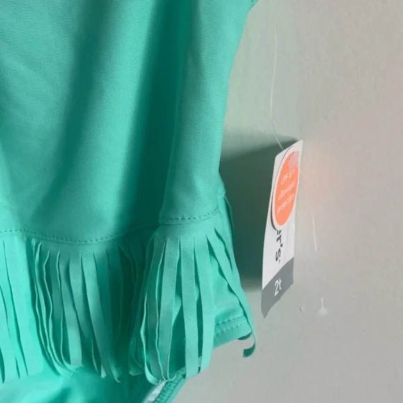 Carter’s swimsuit. Size 2T - Picture 3 of 5